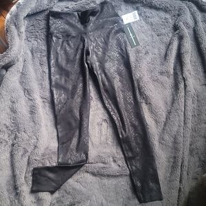 AR 33 python print midrise leggings